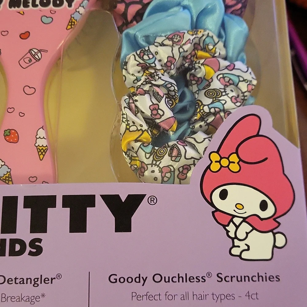 Hello Kitty&Friends 2 Detangler Wet Brushes+4 Goody Ouchless Scrunchies